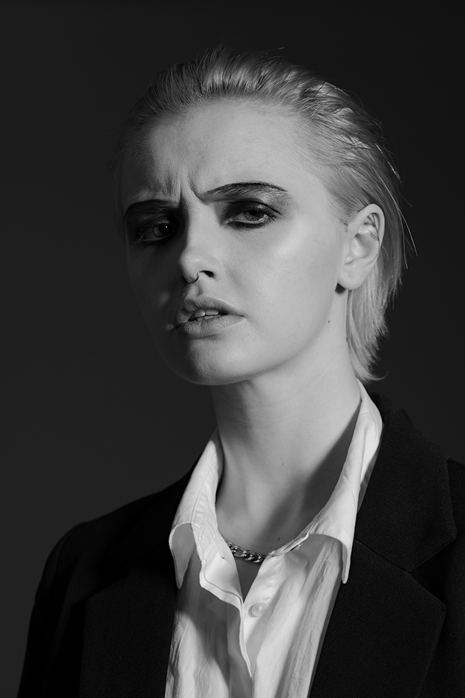 Jo Leversuch – MUA