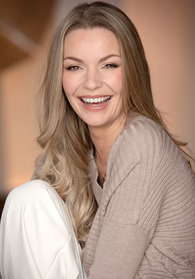 Lauren Dickenson