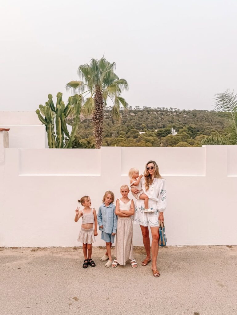 Lucinda Dunning Hood