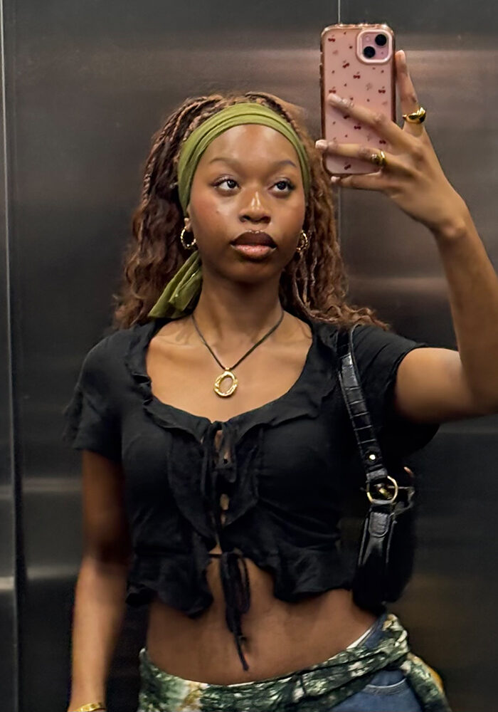 Chloe Lomami